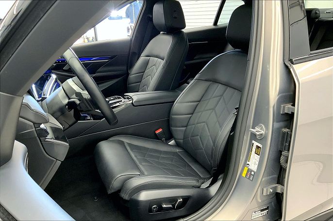 2024 BMW i5