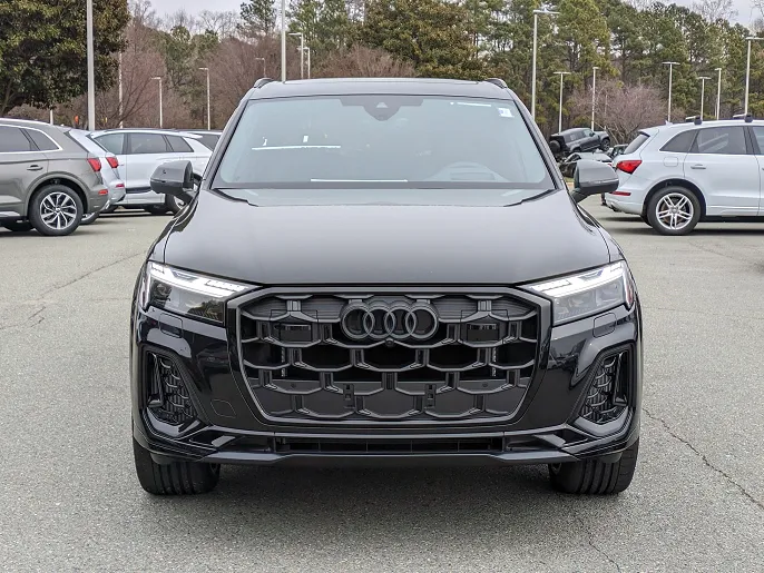 2025 Audi SQ7