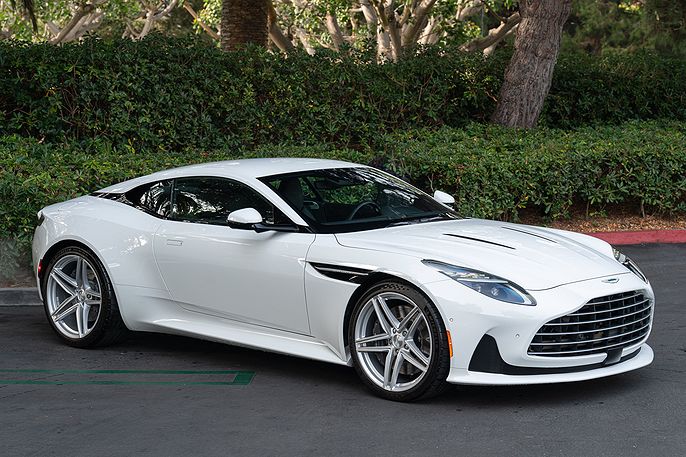 2024 Aston Martin DB12