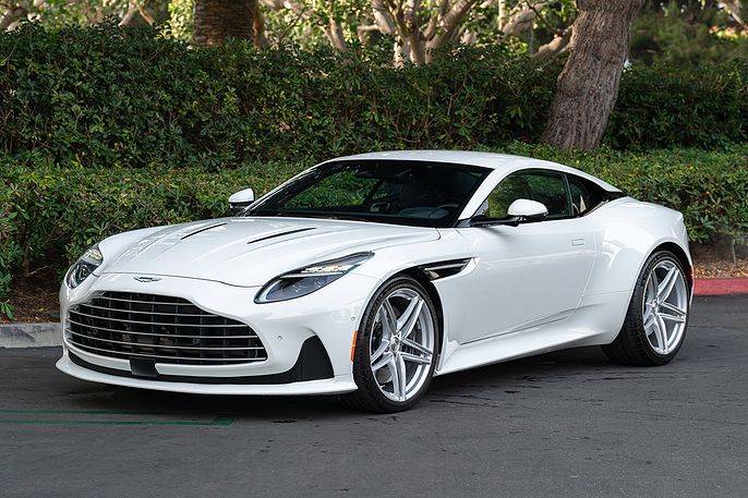 2024 Aston Martin DB12