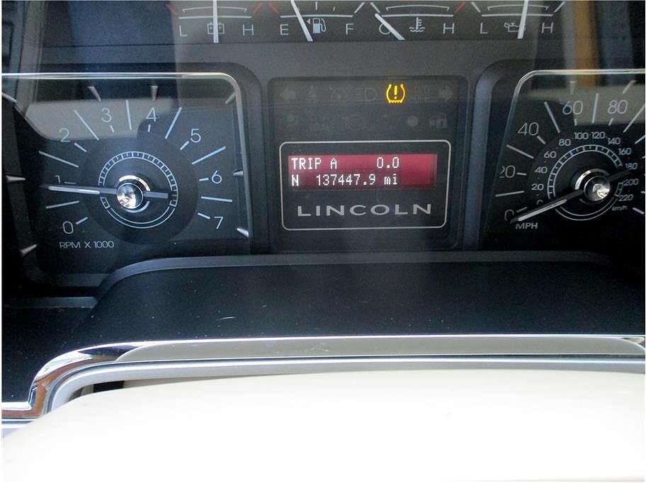 2007 Lincoln Navigator Luxury image 12