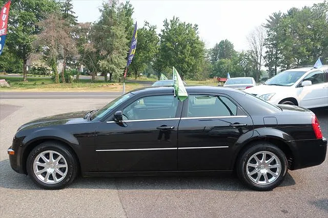 2008 Chrysler 300 Limited Edition image 0