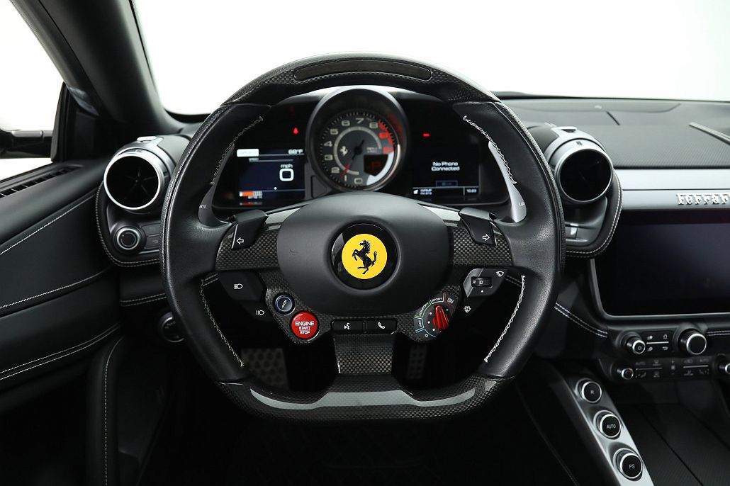 2018 Ferrari GTC4Lusso null image 5