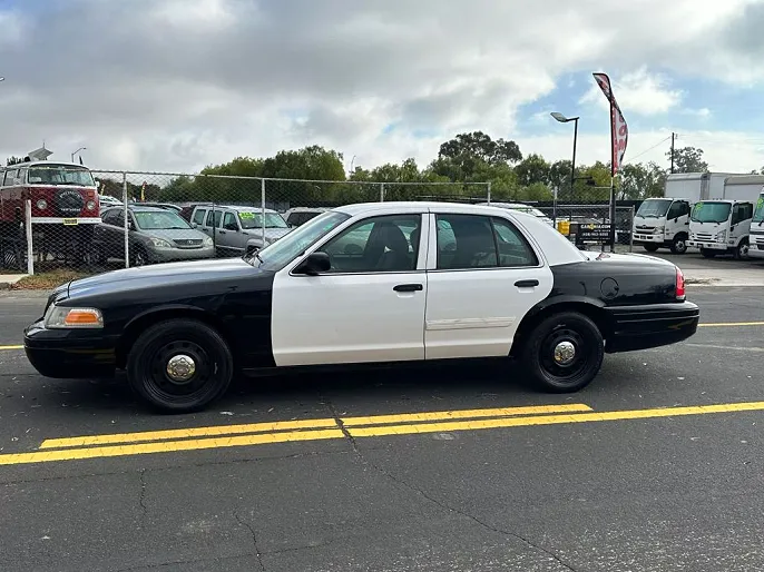 2011 Ford Crown Victoria