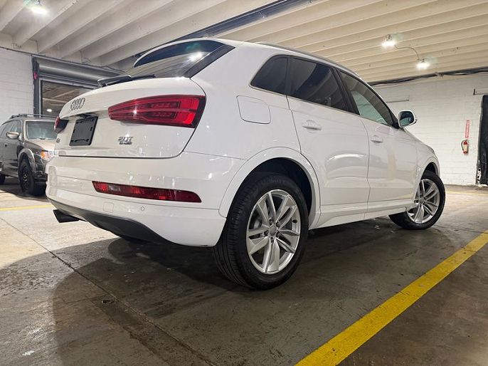 2016 Audi Q3