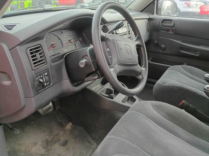 2004 Dodge Dakota