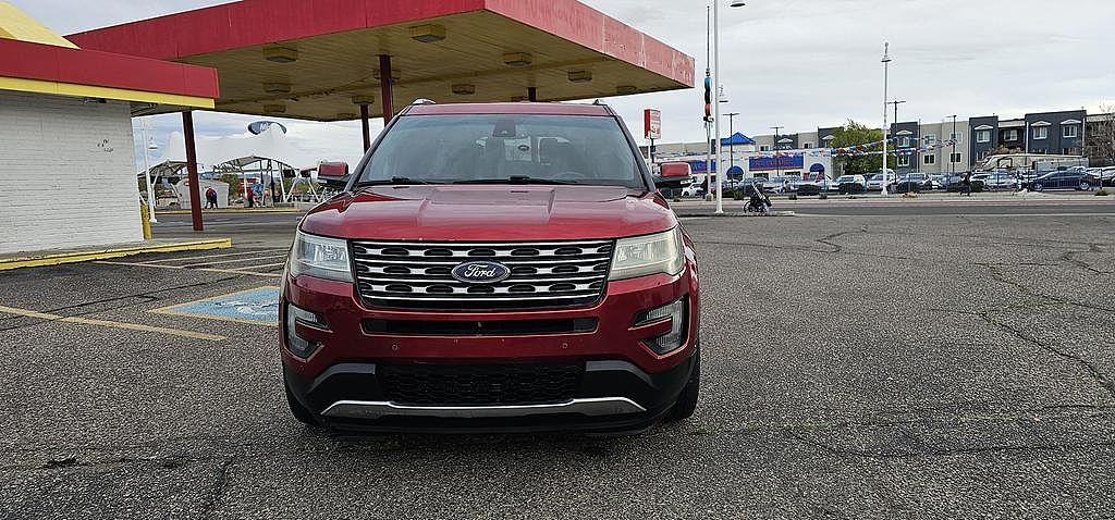 2016 Ford Explorer Limited Edition image 2