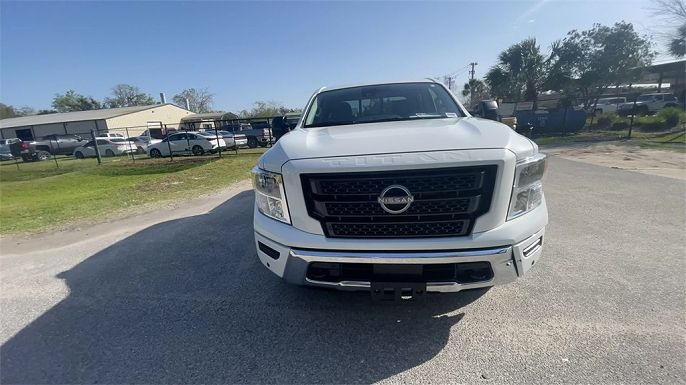 2023 Nissan Titan