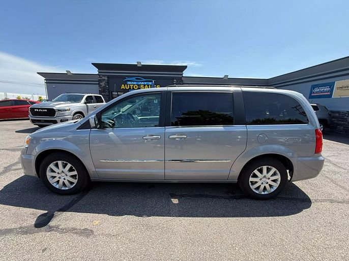 2015 Chrysler Town & Country