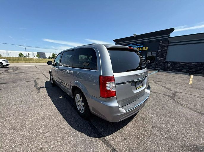 2015 Chrysler Town & Country