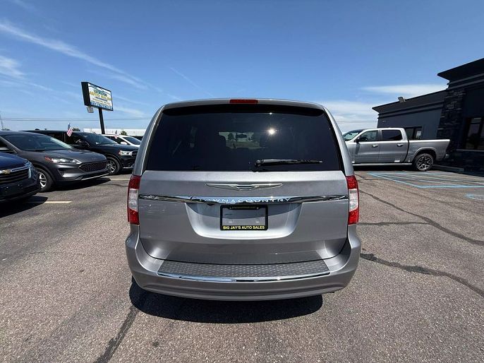 2015 Chrysler Town & Country