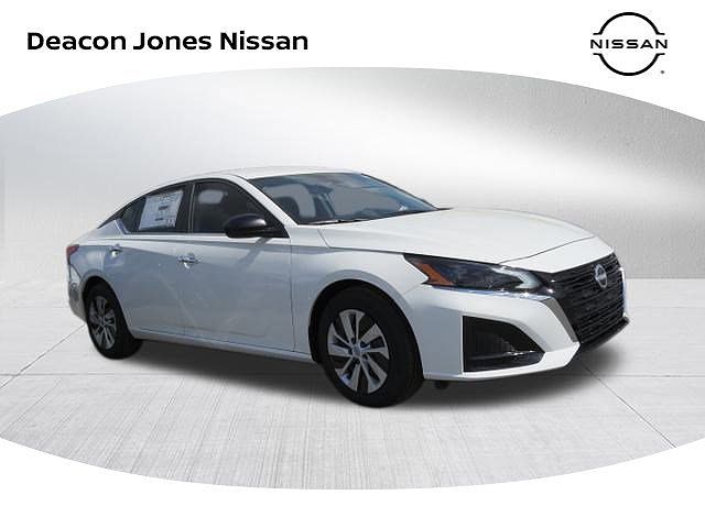 2025 Nissan Altima