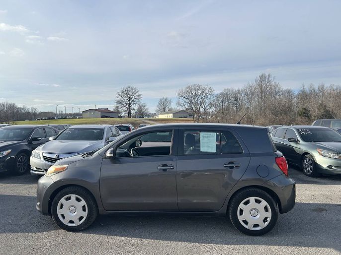 2010 Scion xD