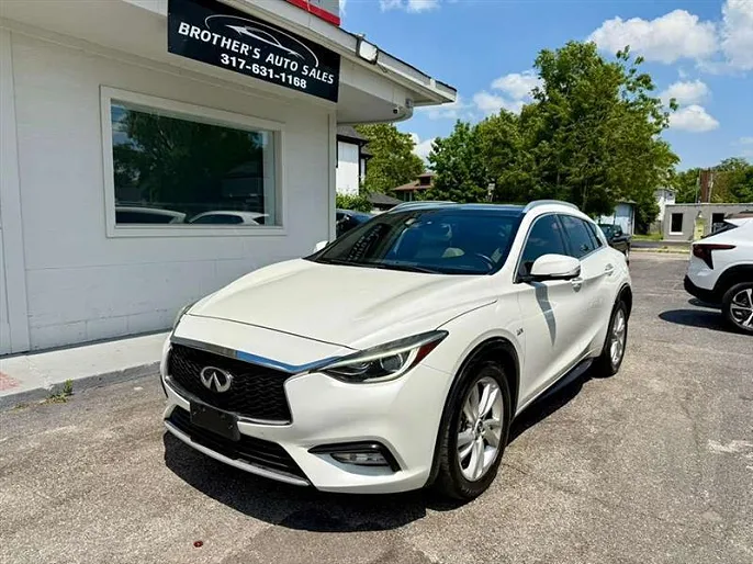 2017 Infiniti QX30