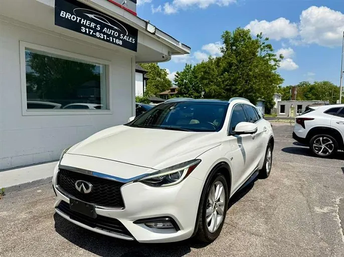 2017 Infiniti QX30