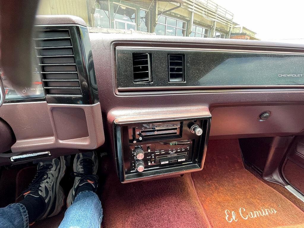 1986 Chevrolet El Camino null image 33