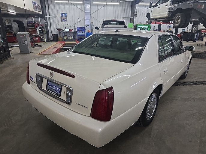 2003 Cadillac DeVille