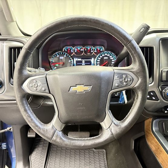 2017 Chevrolet Silverado 2500HD LTZ photo 10