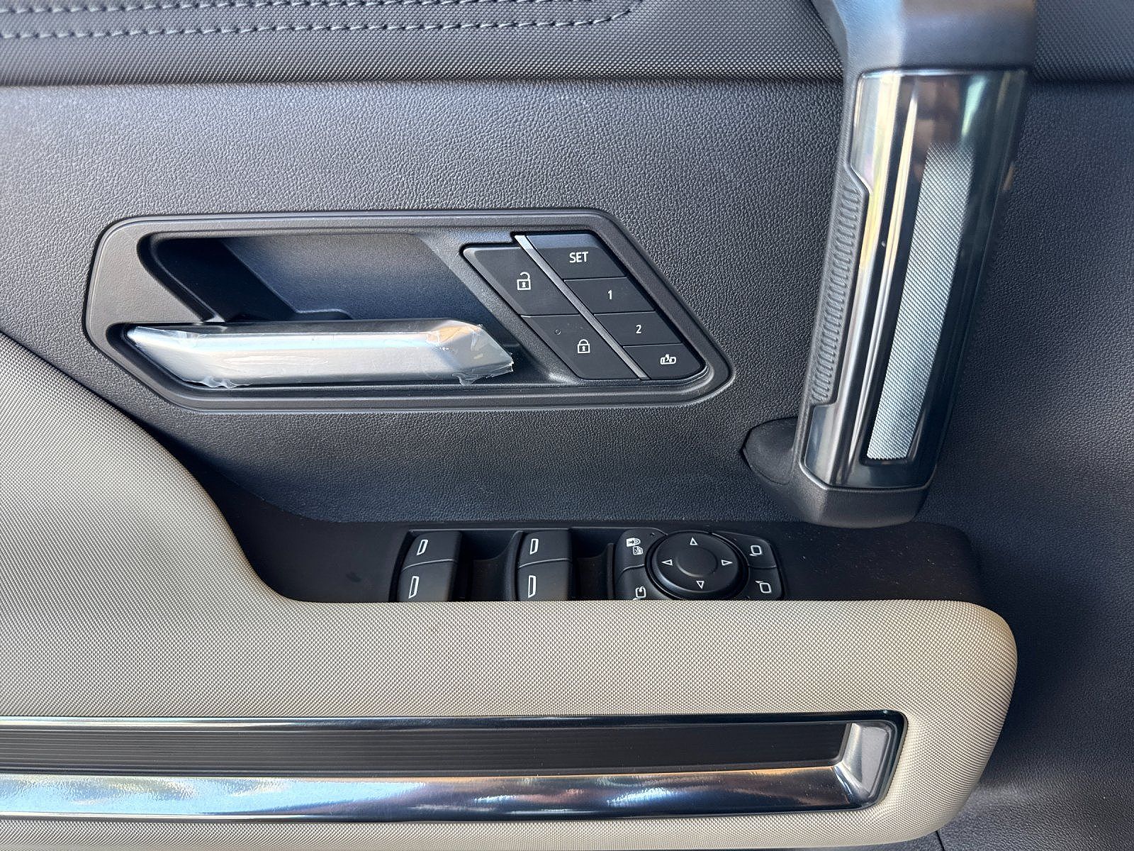 2026 GMC Hummer EV