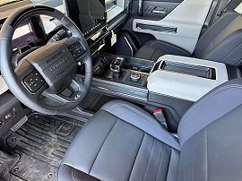 2026 GMC Hummer EV