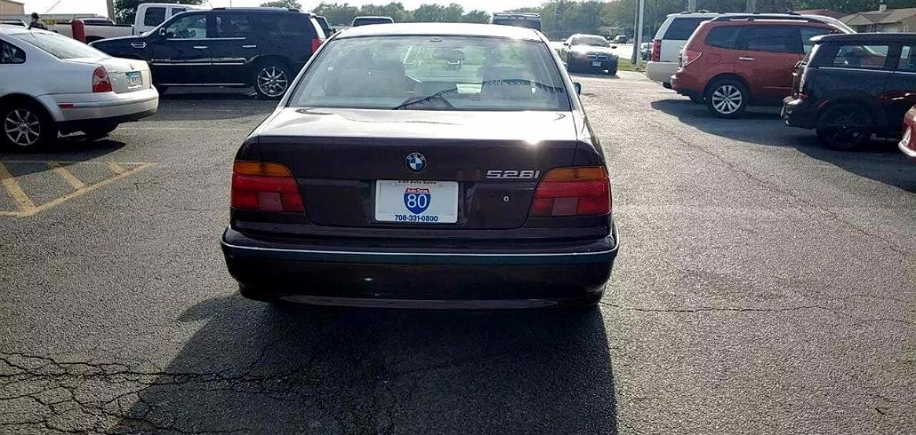 1998 BMW 5 Series 528i image 5