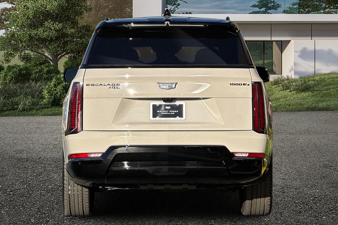 2026 Cadillac Escalade IQL
