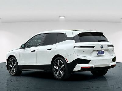 2023 BMW iX