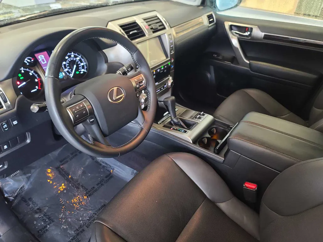 2018 Lexus GX 460 image 5