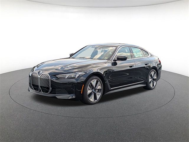2025 BMW i4