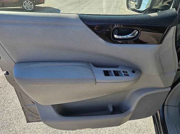 2015 Nissan Quest