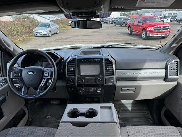 2020 Ford F-250 King Ranch image 13