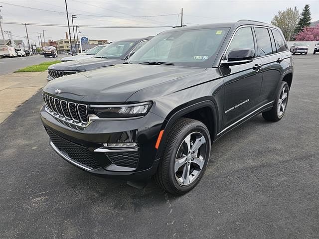 2025 Jeep Grand Cherokee