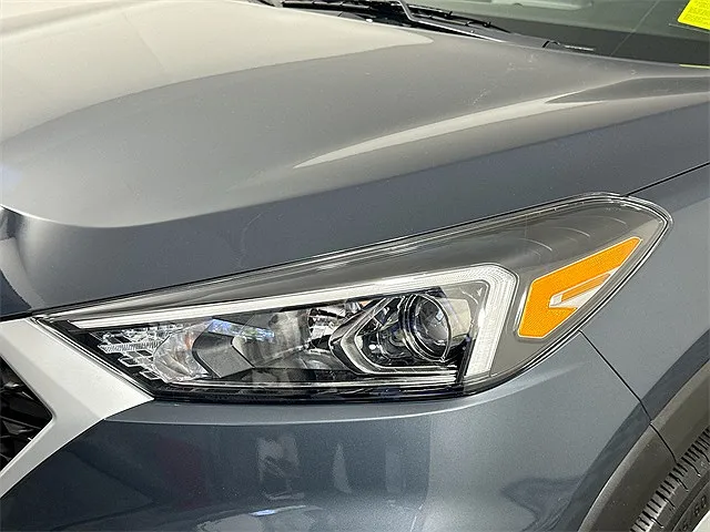 2021 Hyundai Tucson Value Edition image 1