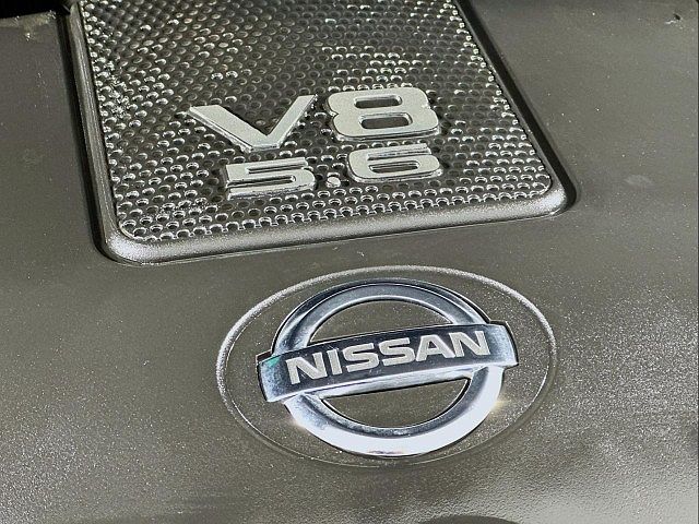 2011 Nissan Titan S image 18