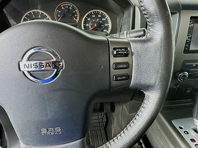 2011 Nissan Titan S image 38