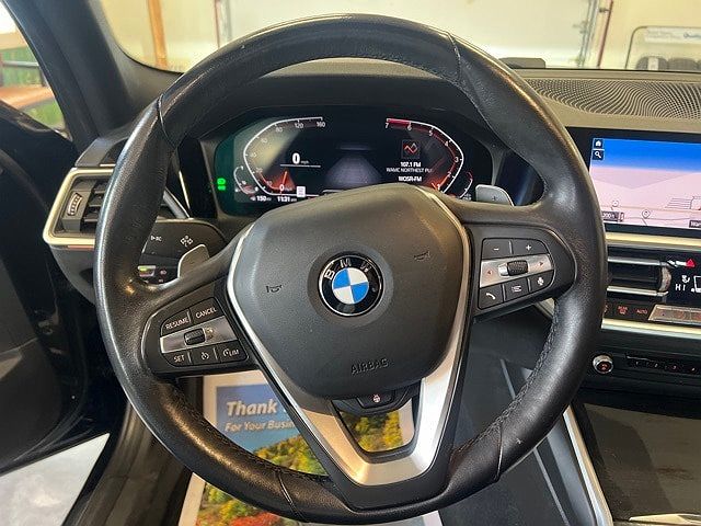 2019 BMW 3 Series 330i xDrive image 5