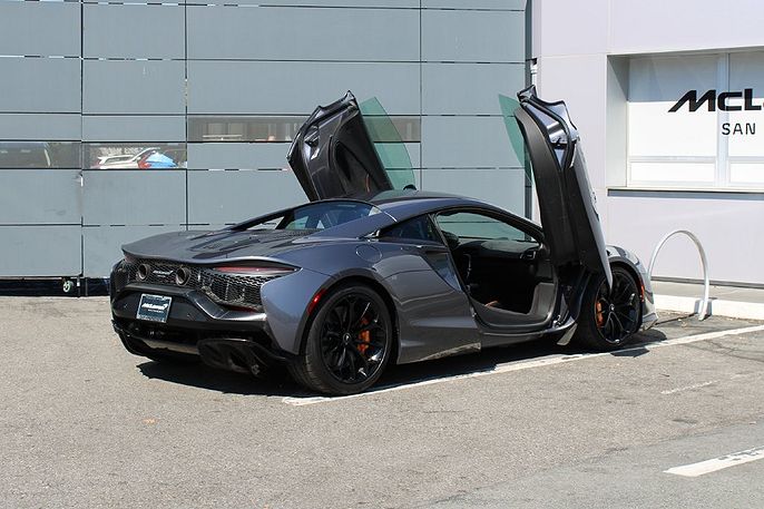 2023 Mclaren Artura