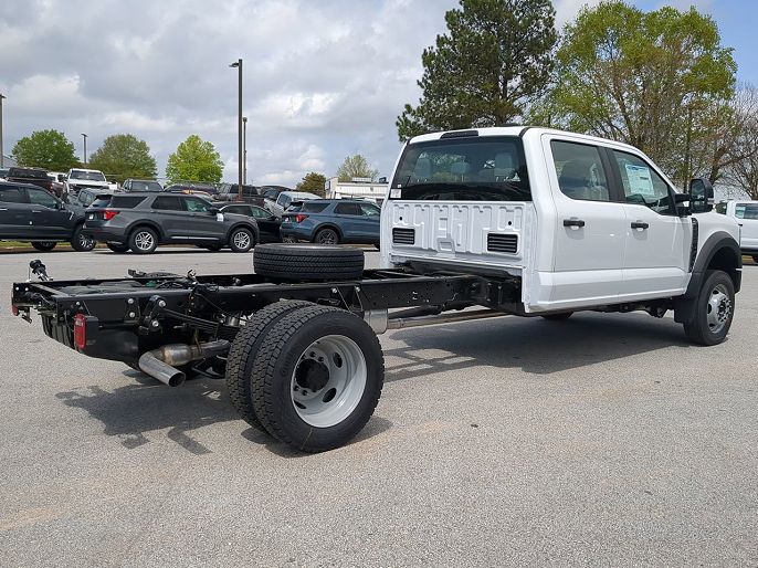 2025 Ford F-550