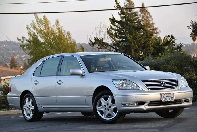 2004 Lexus LS