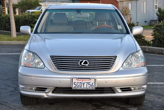 2004 Lexus LS