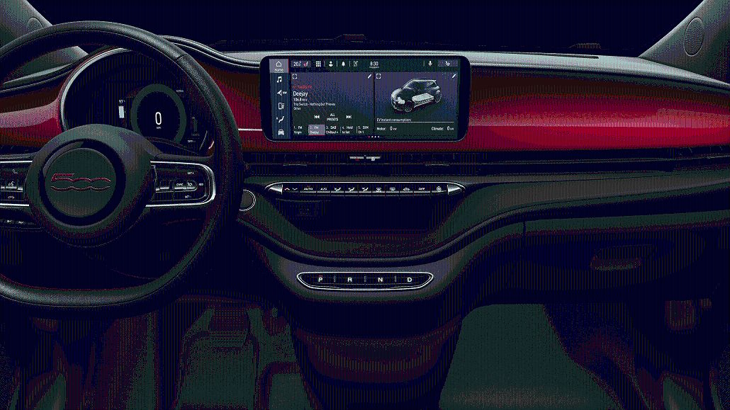 2024 Fiat 500e INSPI(RED) image 3
