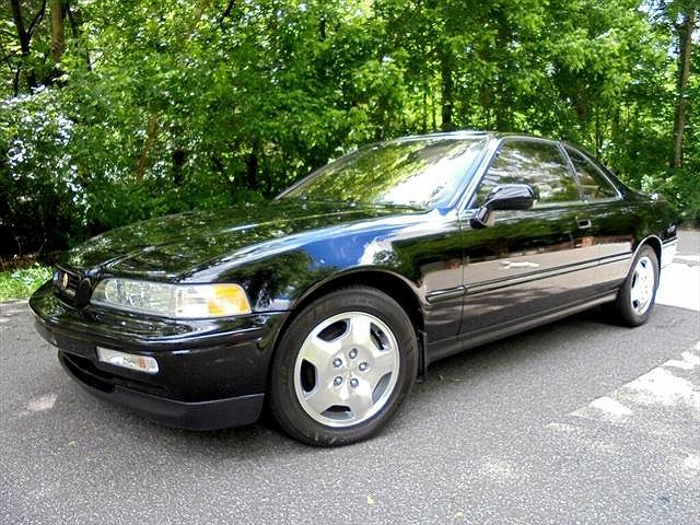 1993 Acura Legend LS image 0