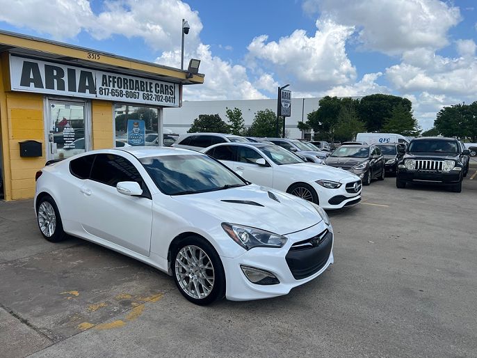 2016 Hyundai Genesis