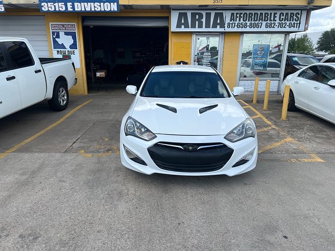 2016 Hyundai Genesis