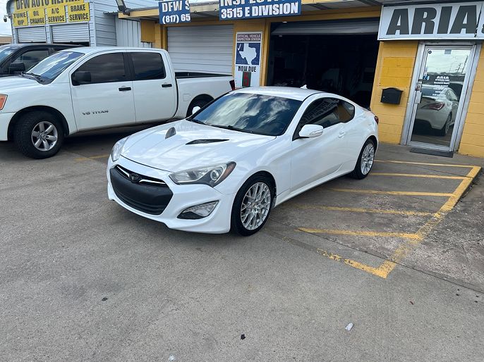 2016 Hyundai Genesis