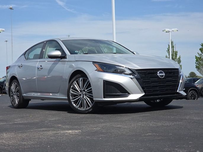 2023 Nissan Altima