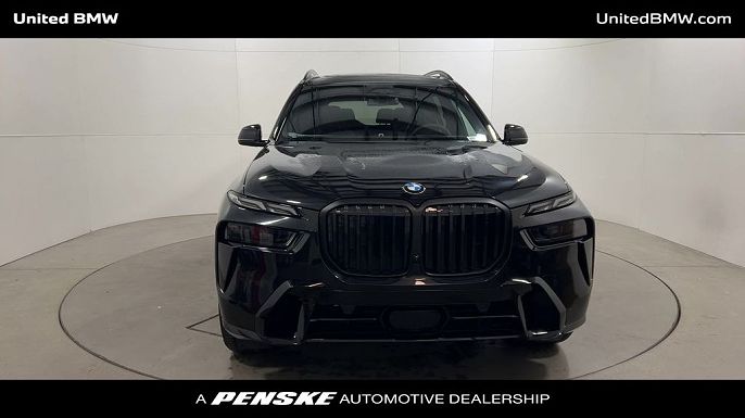 2025 BMW X7