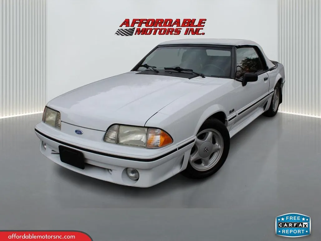 1991 Ford Mustang GT image 4