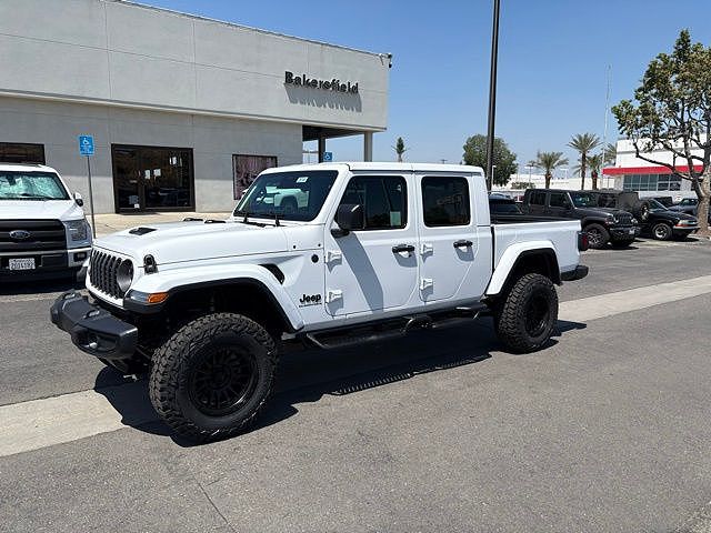 2026 Jeep Gladiator