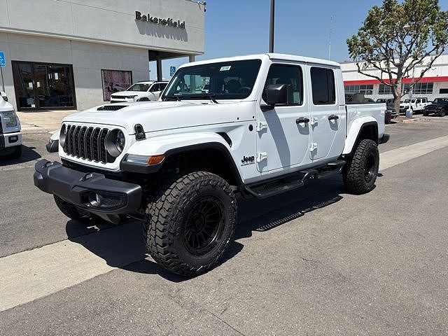 2026 Jeep Gladiator